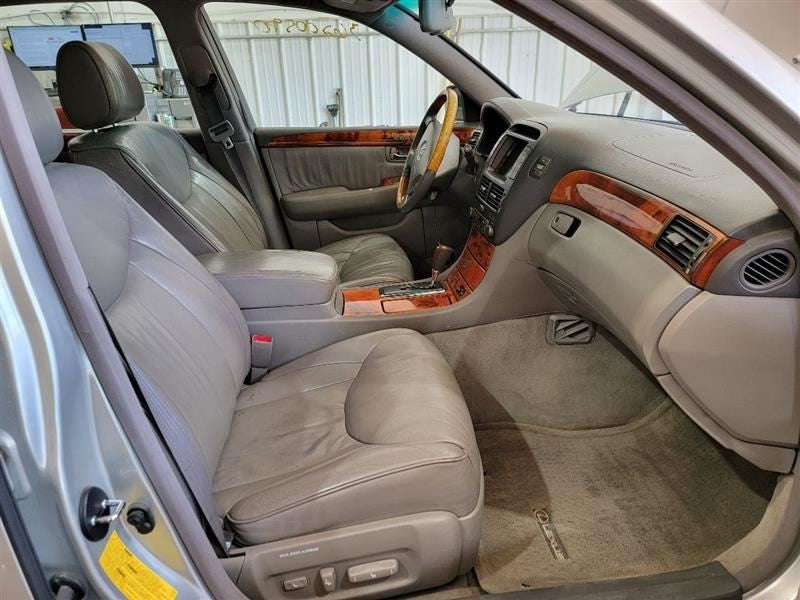 LS430     2002 Steering Wheel 547066