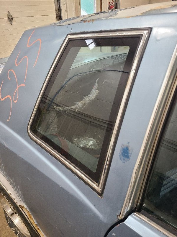 Passenger Quarter Glass Chrome Frame Fits 81-88 MONTE CARLO 649193