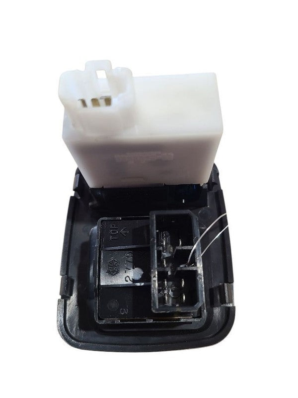 3000GT    1995 Dash/Interior/Seat Switch 647186