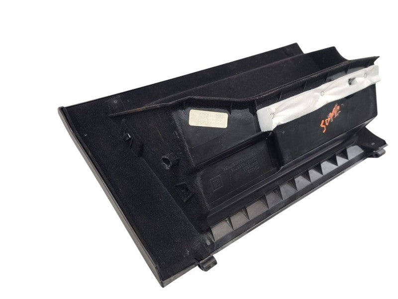 XT4       2019 Glove Box 629511