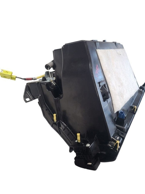 GS350     2015 Glove Box 665327