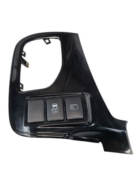 OUTLANDER 2016 Dash/Interior/Seat Switch 600811