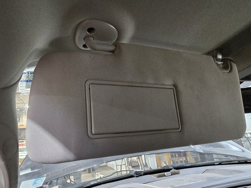 Driver Left Sun Visor With Illumination Fits 13-18 DODGE 2500 PICKUP 6