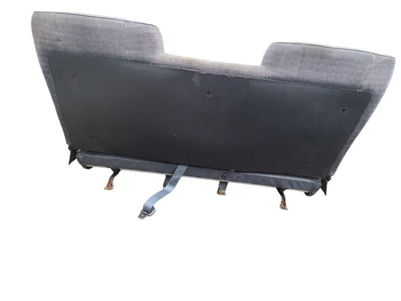 F250      1989 Front Seat 680498