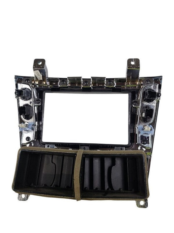 MKT       2012 Dash Bezel 645444
