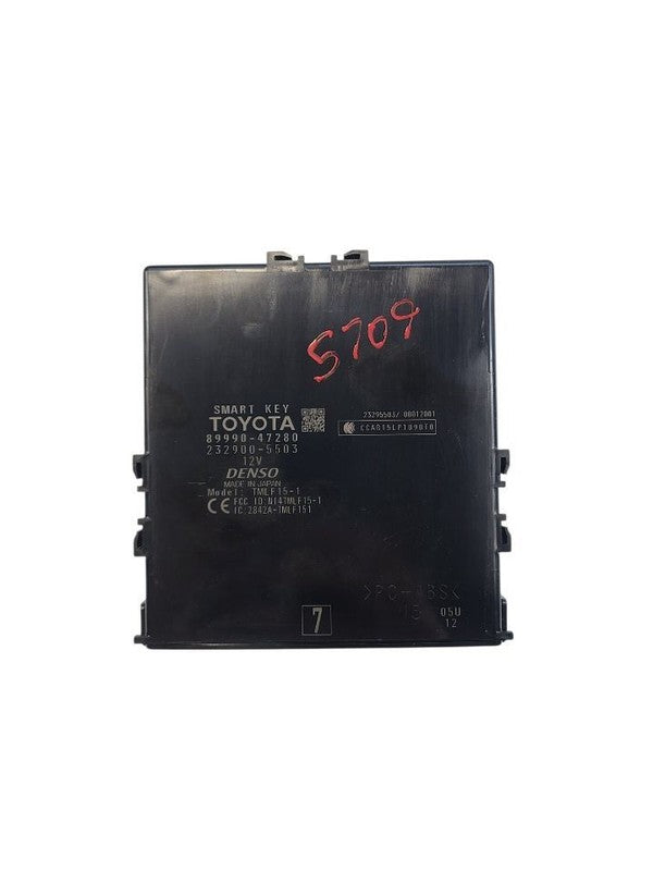 Chassis ECM Theft-locking Keyless Ignition Smart Key Fits 17-20 PRIUS 