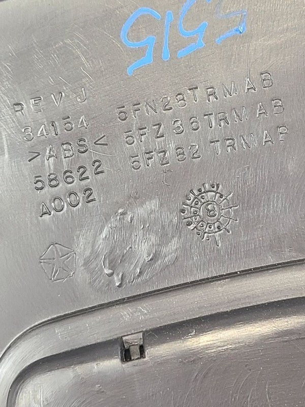 DAKOTA    1999 Console Front 666450
