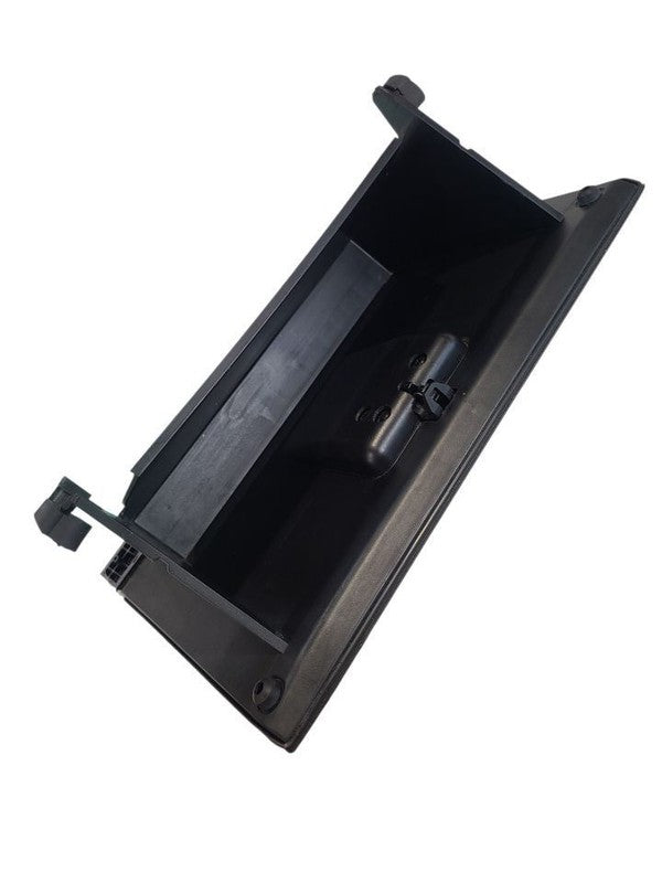 F150      2014 Glove Box 672468
