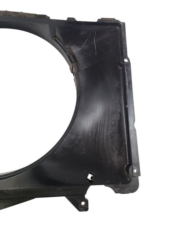 TNISSAN   1986 Radiator Shroud 642044