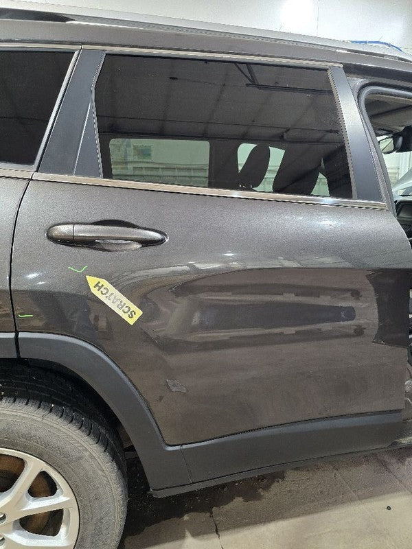 Passenger Right Rear Side Door Fits 14-23 CHEROKEE 623382