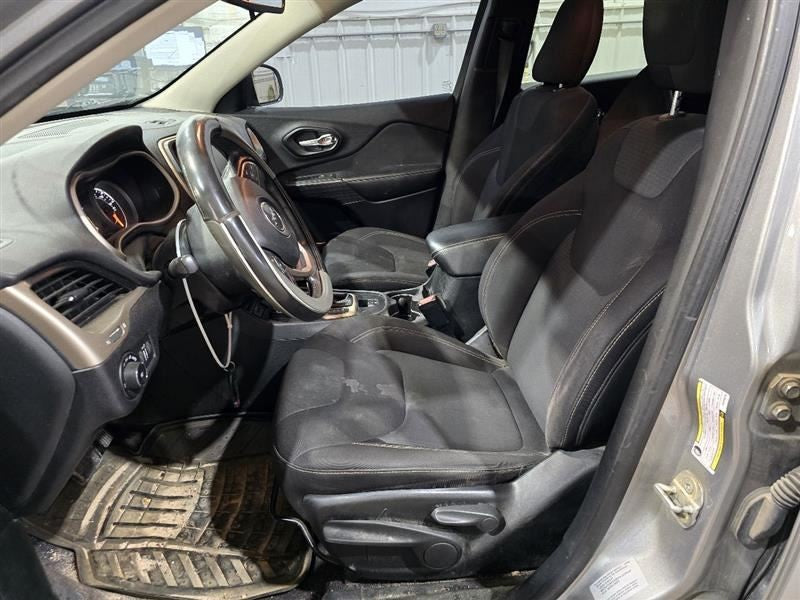 Passenger Air Bag Front Passenger Dash Fits 16-18 CHEROKEE 594608
