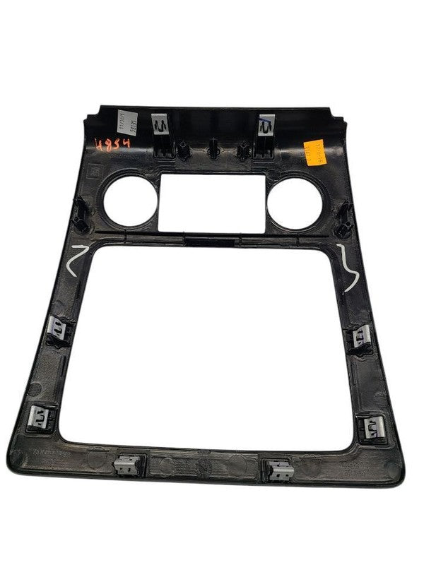 TRAVERSE  2017 Dash Bezel 608827