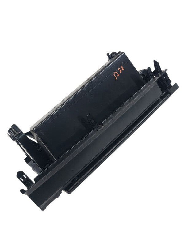 PRIUS     2015 Glove Box 651845