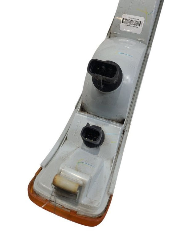 Passenger Corner/Park Light Below Headlamps Fits 03-25 EXPRESS 2500 VA