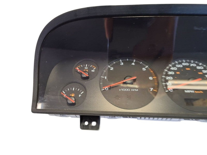 Speedometer Cluster LHD MPH Fits 00 GRAND CHEROKEE 622831