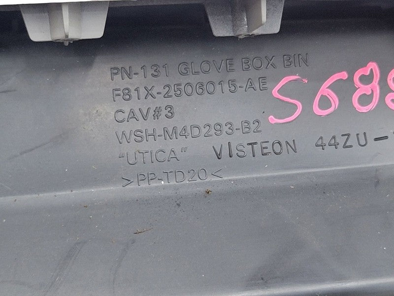 F350SD    2000 Glove Box 677258