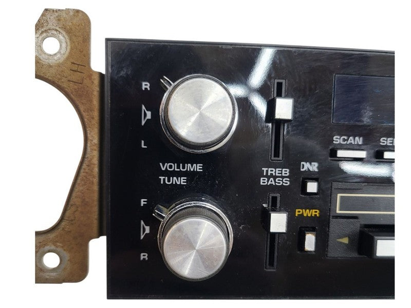 Audio Equipment Radio AM Mono-fm Stereo-cassette Fits 82-93 CIERA 6778