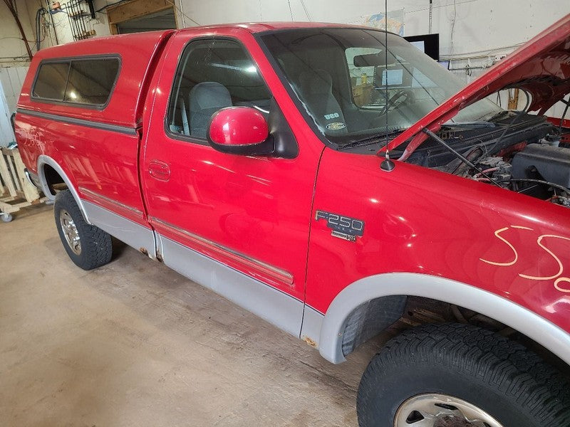 Air Cleaner Thru 09/18/03 Fits 98-03 NAVIGATOR 666827