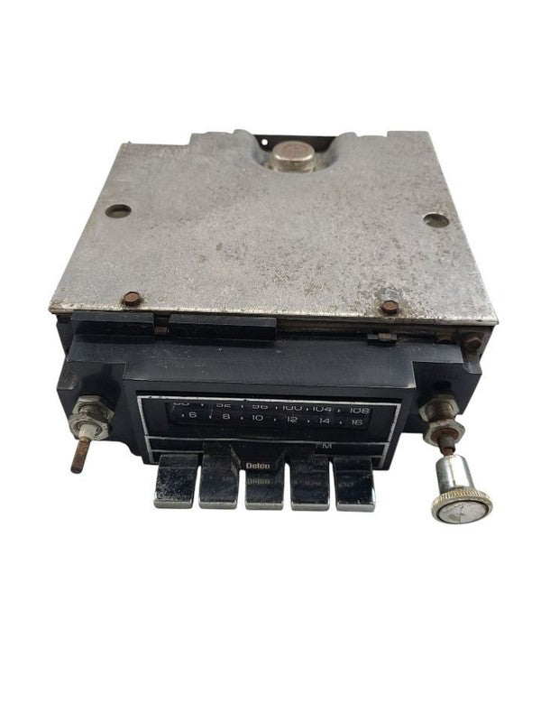 Audio Equipment Radio Fits 71-77 CHEVROLET VEGA 617204