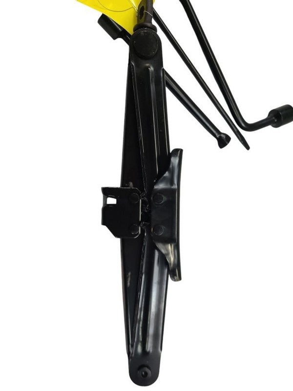 VERSA     2016 Jack 610610