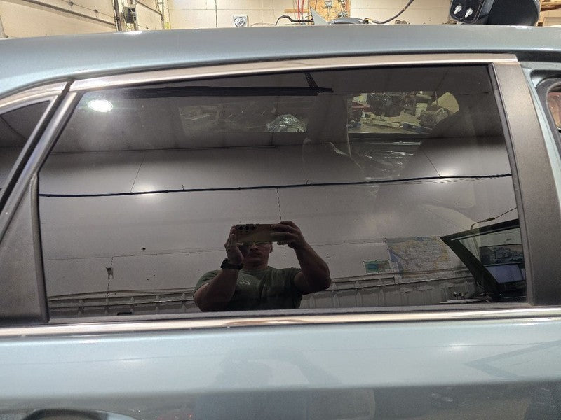 Passenger Rear Door Glass Privacy Tint Fits 09-16 VENZA 628654