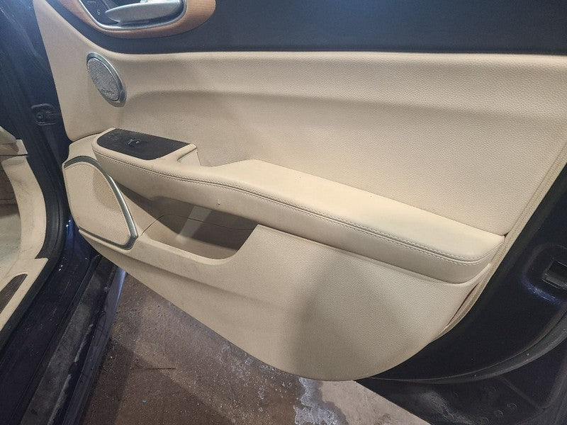 GIULIA    2019 Front Door 656026