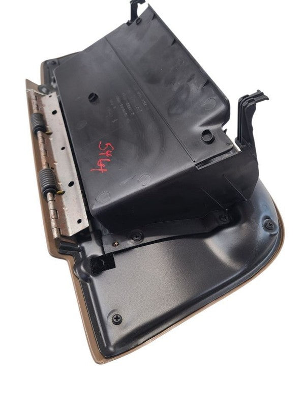F150      1998 Glove Box 663148
