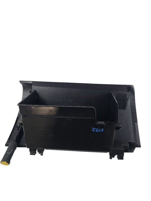 LEGACY    2013 Glove Box 653665