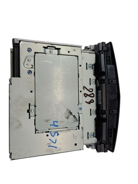 Audio Equipment Radio 204 Type C230 Receiver Fits 08 MERCEDES C-CLASS 