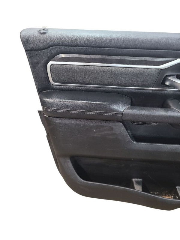 RAM15NEW  2019 Front Door Trim Panel 649533
