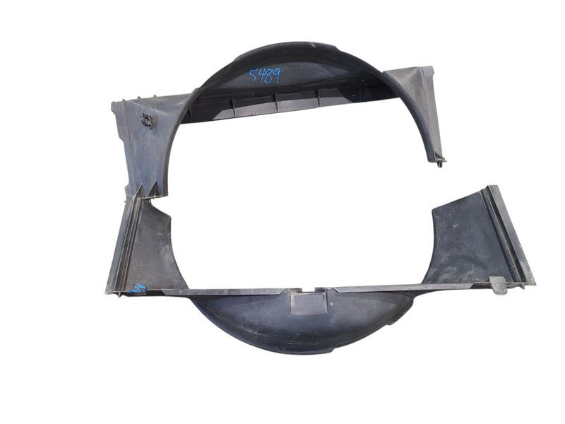 BLAZERS10 1996 Radiator Shroud 664815