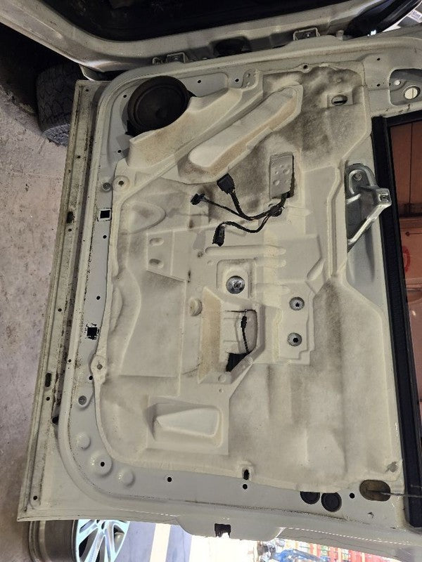 Passenger Front Door Electric Fits 07-09 SIERRA 1500 PICKUP 646578