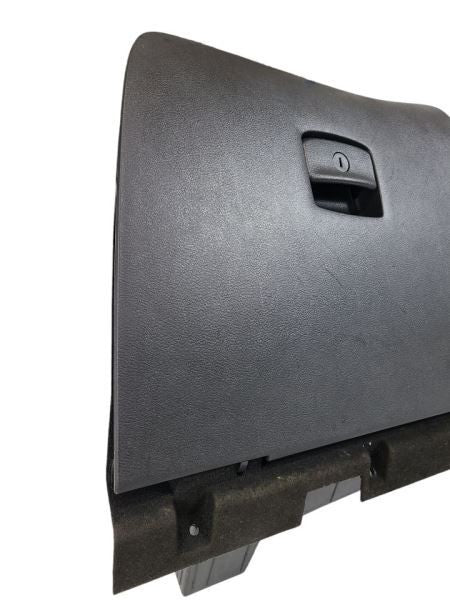 MAXIMA    2016 Glove Box 599805