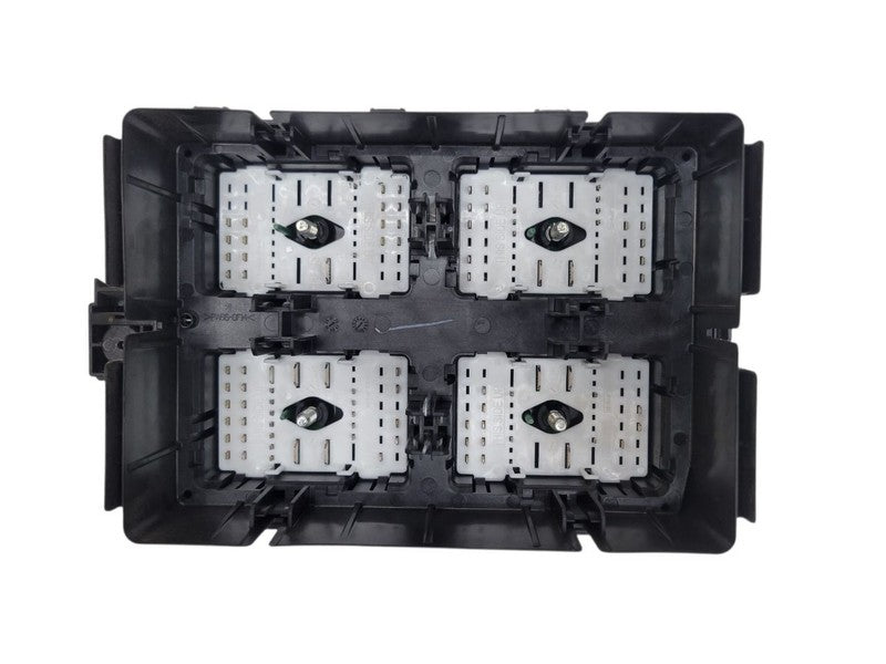 Fuse Box Engine Fits 21-23 SIERRA 2500 PICKUP 675413