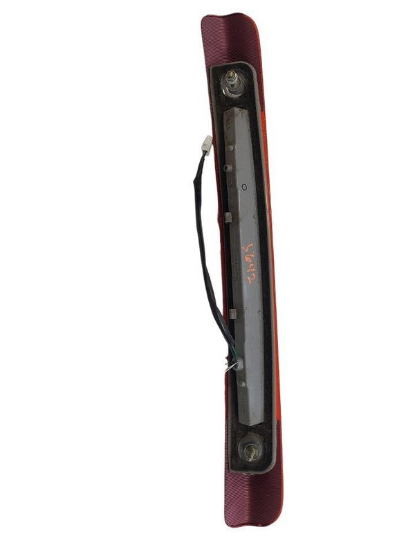 LX470     1999 High Mounted Stop Light 674372