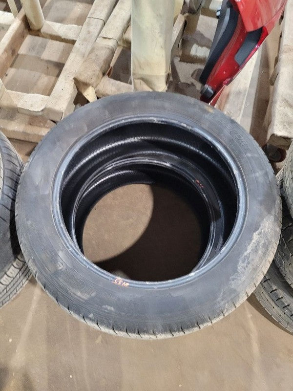 2 Used Tires 265-50-20 Phantom C Sport 8/32 667101