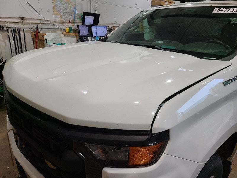 Hood Without Black Insert Fits 19-26 SILVERADO 1500 PICKUP 671034