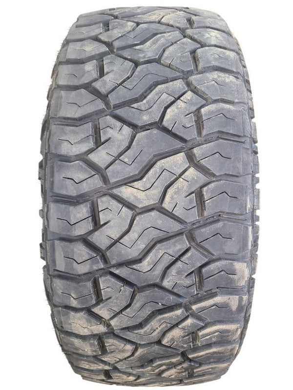 1 Used Tire 35x12.50x22  11/32  Terra Hunter  665968