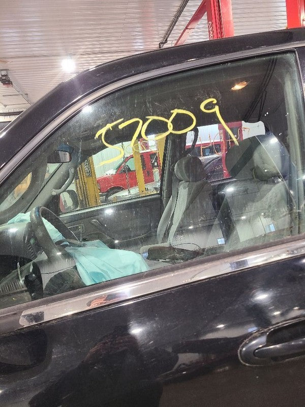 Driver Left Front Door Glass Fits 01-07 SEQUOIA 659341