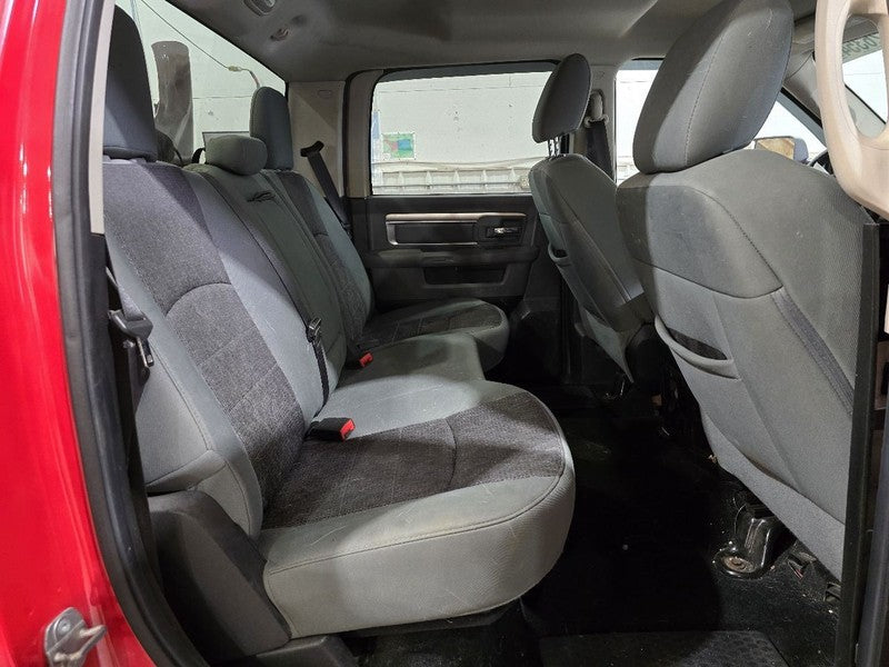 RAM1500   2014 Seat Belt Rear 624657