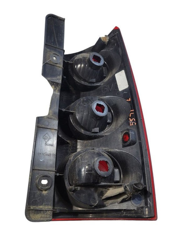 Driver Tail Light Excluding Denali Fits 07-11 YUKON 670120