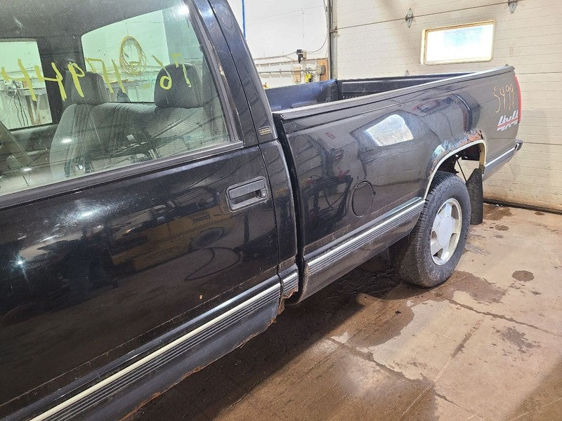 TCHEV1500 1998 Seat Belt Front 665419