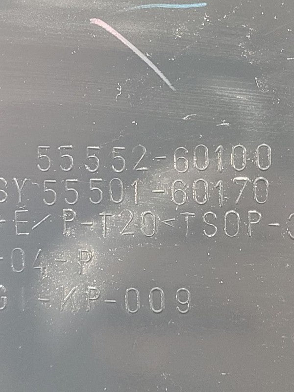 LX470     2000 Glove Box 667818