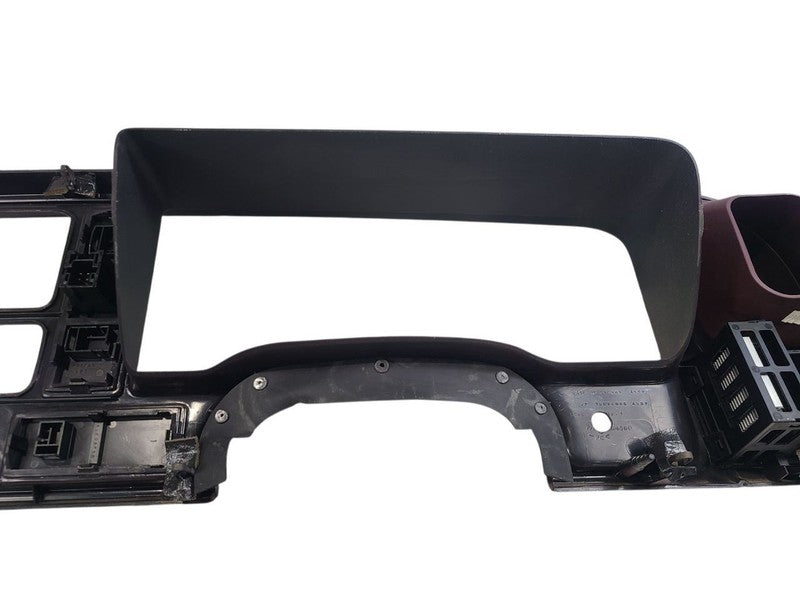 TCHEV2500 1995 Dash Bezel 670780