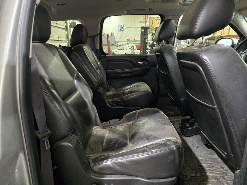 Seat Belt Front Bucket Driver Retractor Fits 11-14 ESCALADE 631919