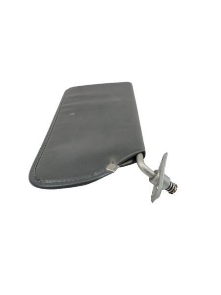 TDOD250   1990 Sun Visor 589829