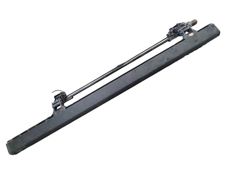 F150      2021 Running Board 680759