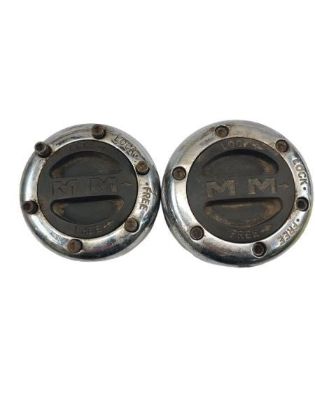 TCHEV10   1984 Locking Hubs 590199