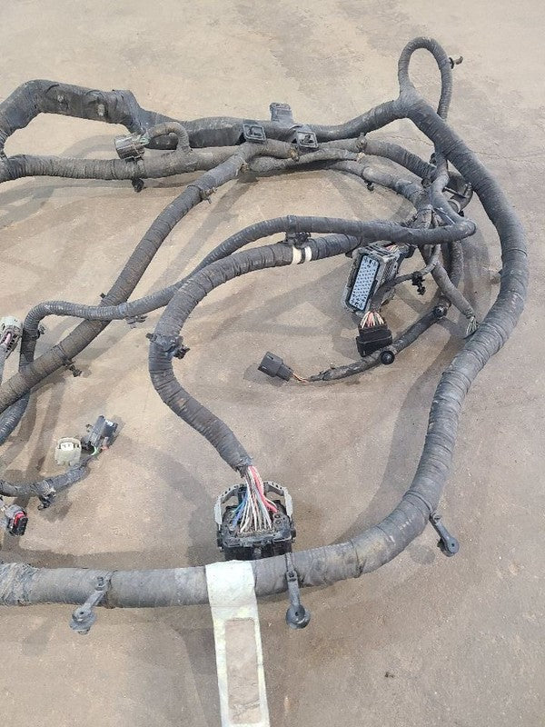RAM3500   2019 Engine Wire Harness 670121