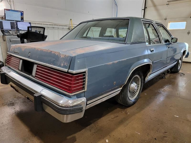 GRAND MAR 1986 Seat Belt Front 562716